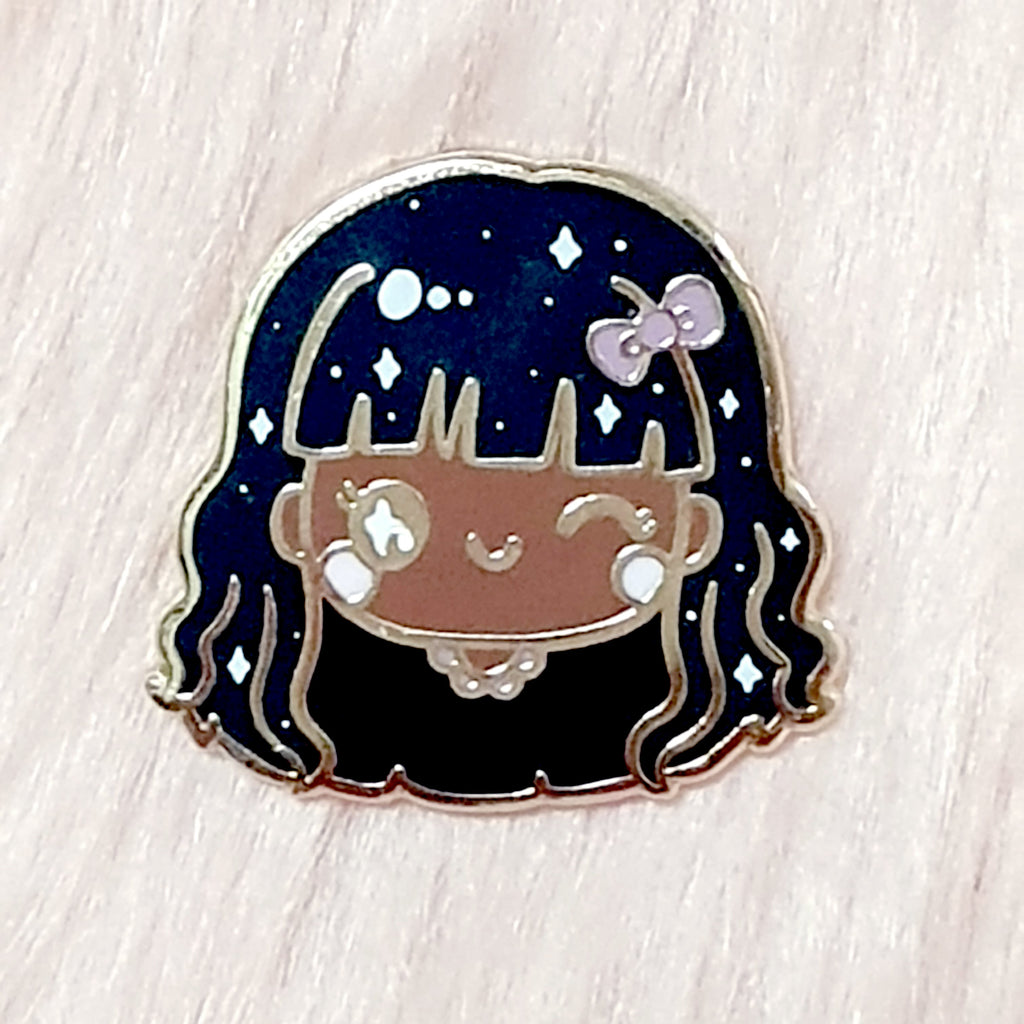KEENAMI GOLD ENAMEL PIN - E003